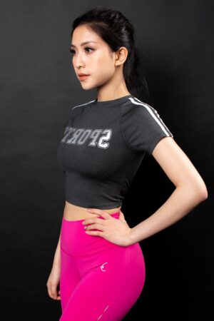 áo croptop tập gym nữ